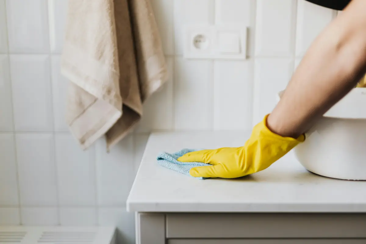 bathroom cleaning